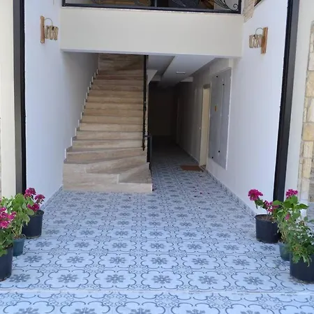Aymesev Recidanse Lueks Daire * Cesme
